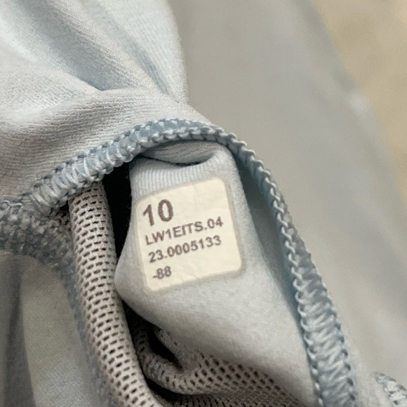 Lululemon Align Tank Top Size 10
Sheer Blue - Picture 3 of 7